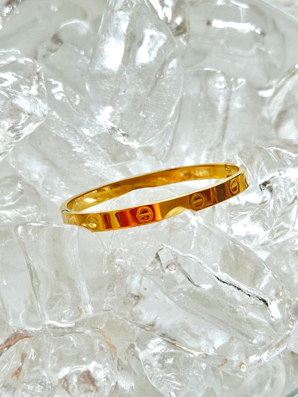 Lila Bracelet