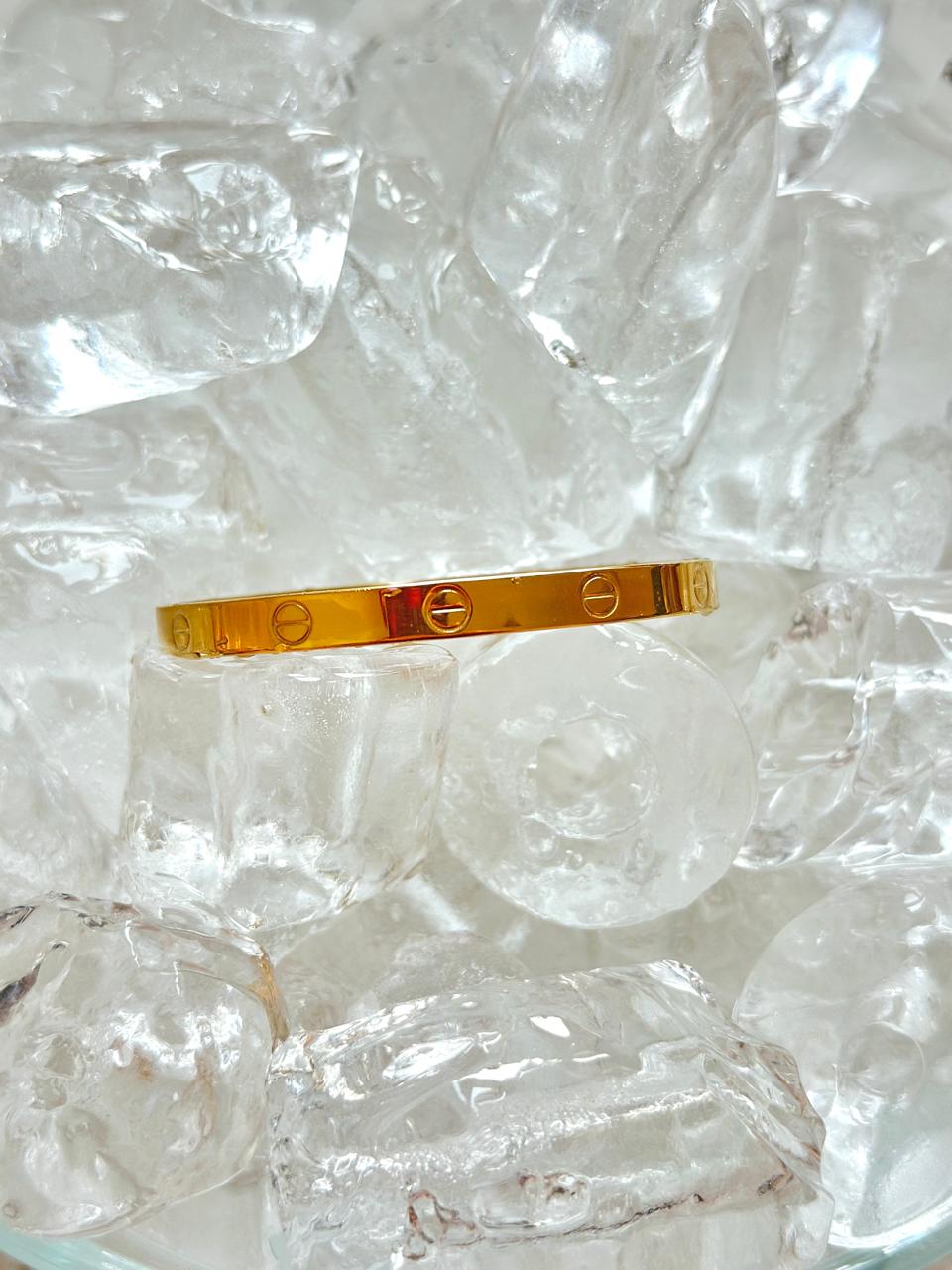 Lila Bracelet