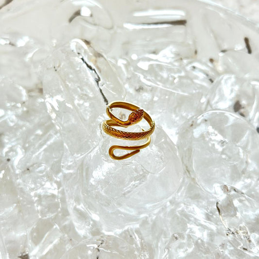 Serpentine Ring
